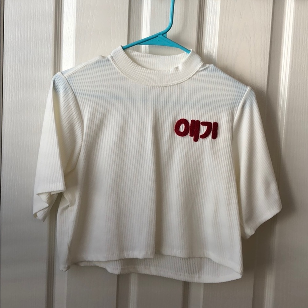 EGGIE white cropped with mini turtle neck shirt!